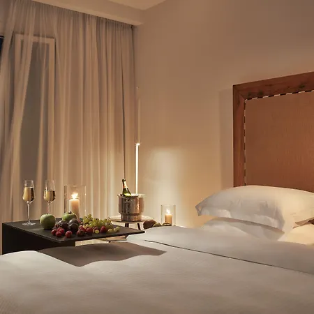 皇家麦肯尼亚 - 世界顶级酒店 Elia (Mykonos)