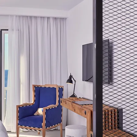 皇家麦肯尼亚 - 世界顶级酒店 度假村 Elia (Mykonos)