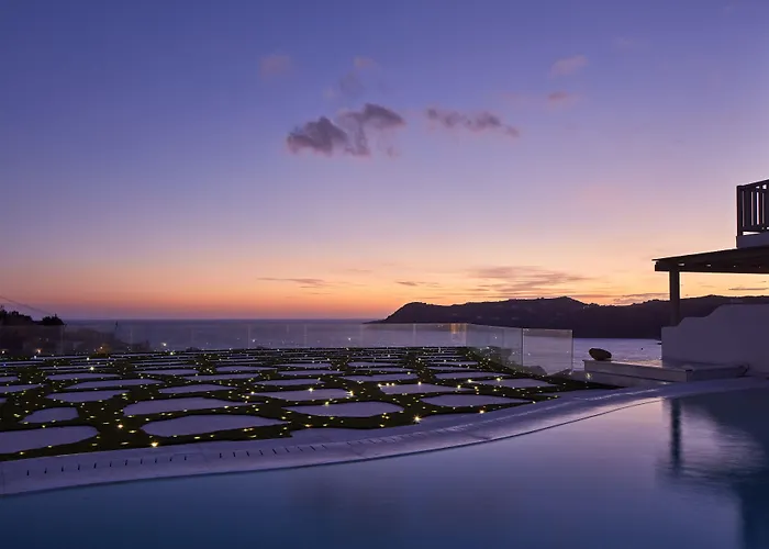 ロイヤル ミコニアン リーディング ホテルズ オブ ザ ワールド Elia (Mykonos)