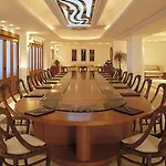 Royal Myconian - Leading Of The World Resort 5*