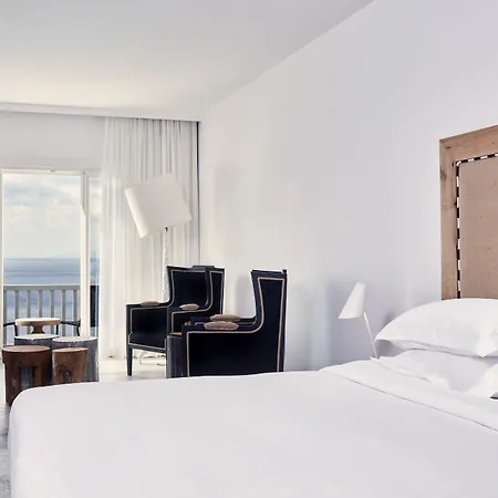 Feriested Royal Myconian - Leading Of The World