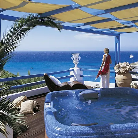 Royal Myconian - Leading Of The World Resort