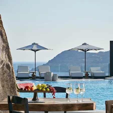 Royal Myconian - Leading Of The World Resort 5*